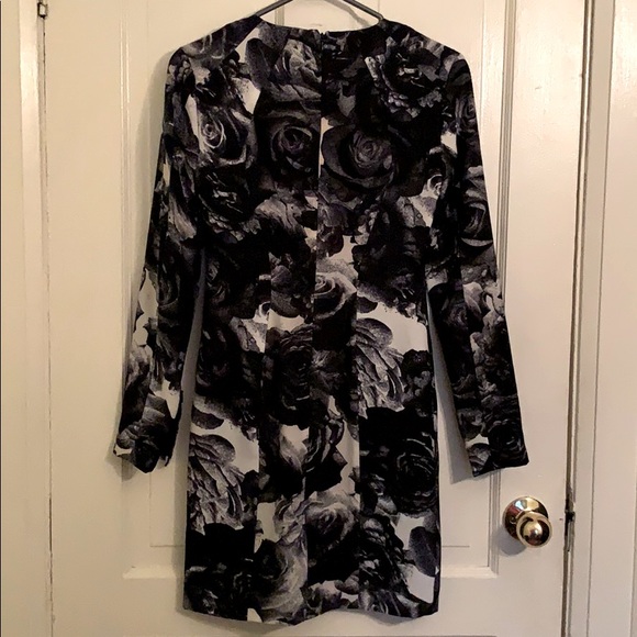 Flower Mini Dress - Picture 3 of 7